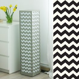 Dekoracyjnalampa z zygzakowatym wzorem