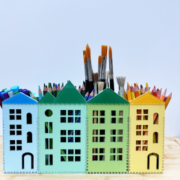 przybornik - kolorowy domek